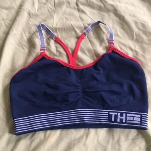 Sports bra